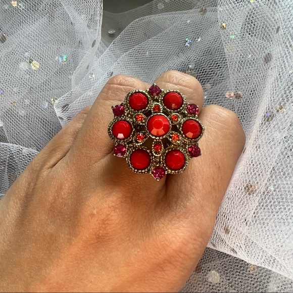Adjustable Flower Red Rhinestone Ring - Picture 2 of 6